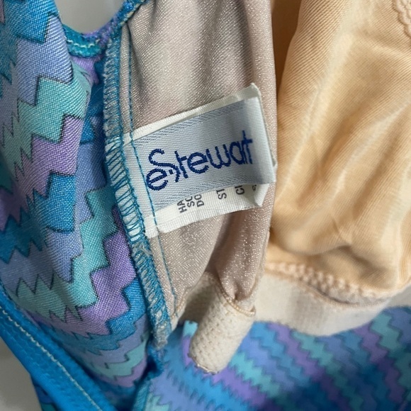 Vintage One Piece Swimsuit with Belt Size 12 E Stewart🩱 - Picture 5 of 7